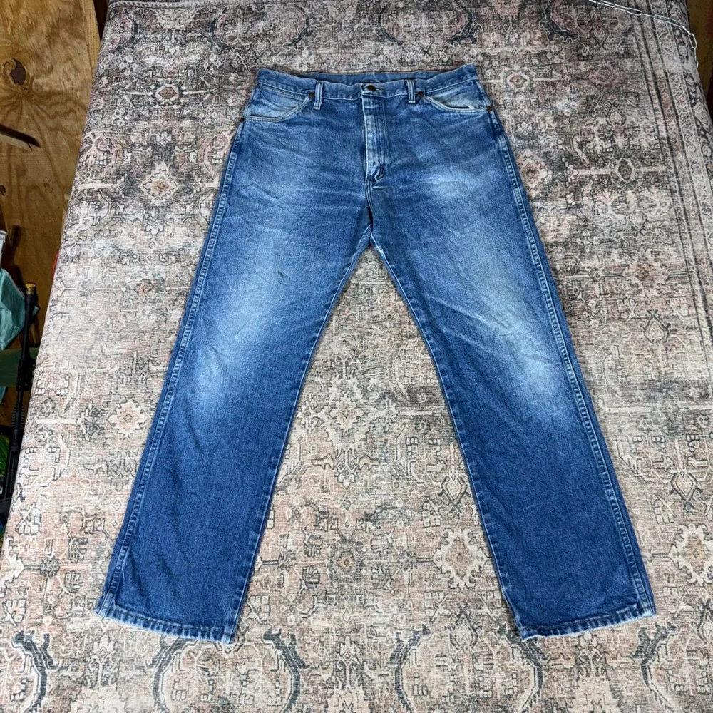Wrangler 13MWZPW Cowboy Cut Blue Jeans Mens 36x32 Made In Mexico Denim Pants